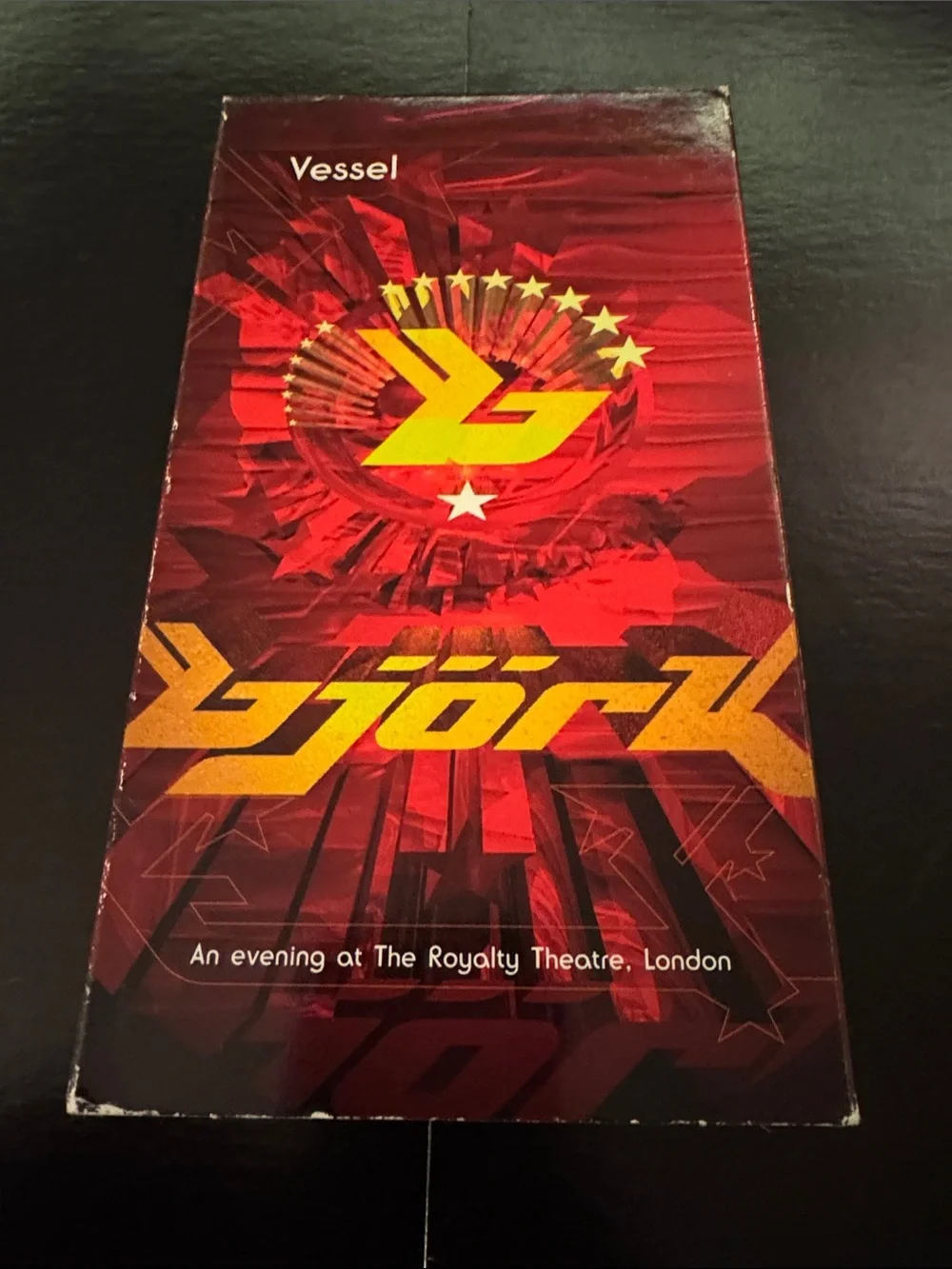 bjork at the Royal Theatre London on VHS 📼- live concert 🎶 video. Tested. 60 min
